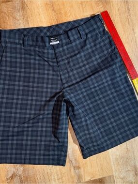 Nike Golf Mens Black Plaid Flat Front Shorts Size - 34 Preppy Classics Golf Dad